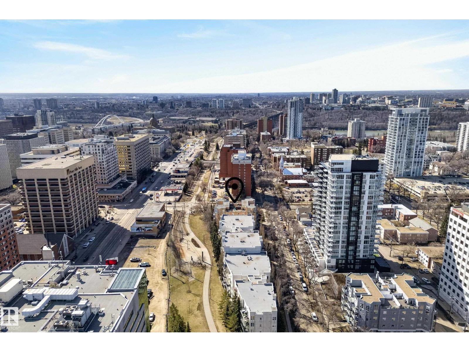 #205 10011 110 ST NW - 8