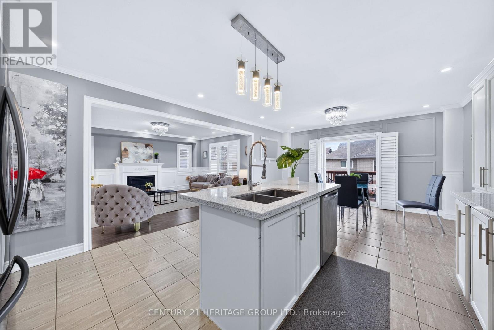 182 RICHARDSON CRESCENT - 16