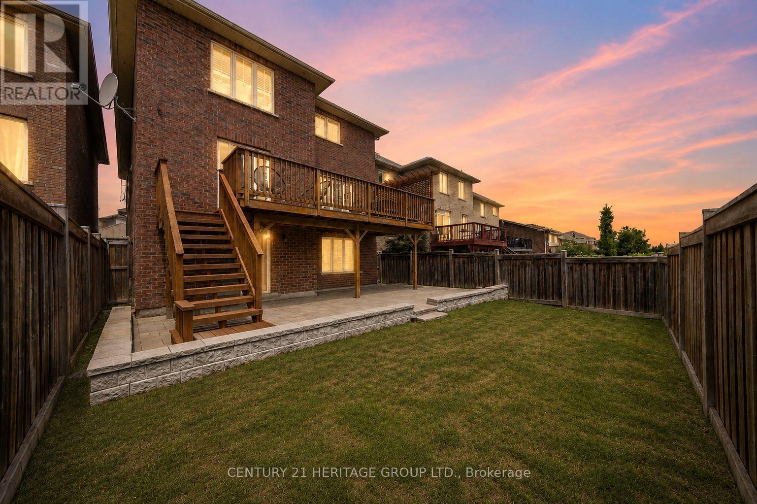 182 RICHARDSON CRESCENT - 38