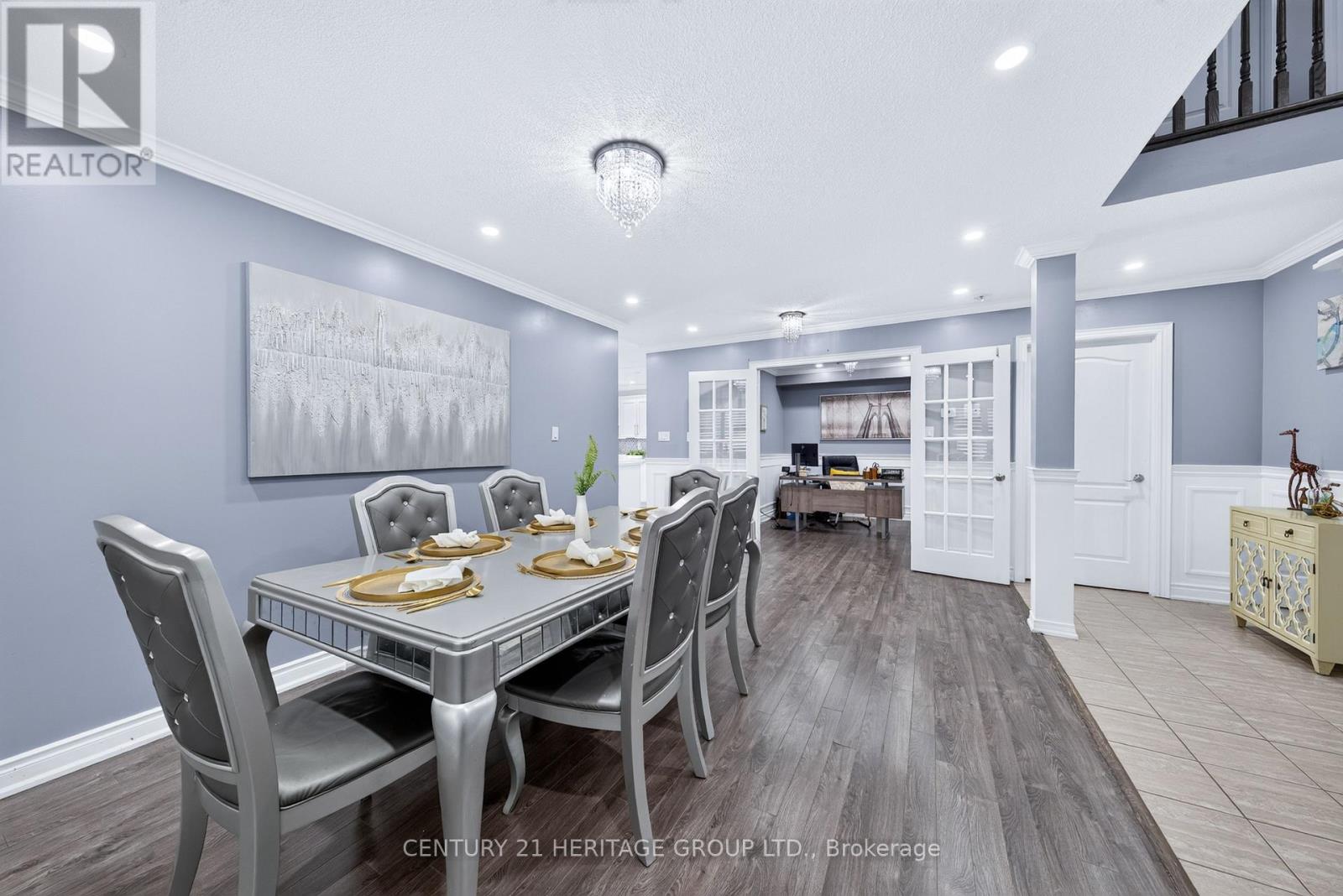 182 RICHARDSON CRESCENT - 7