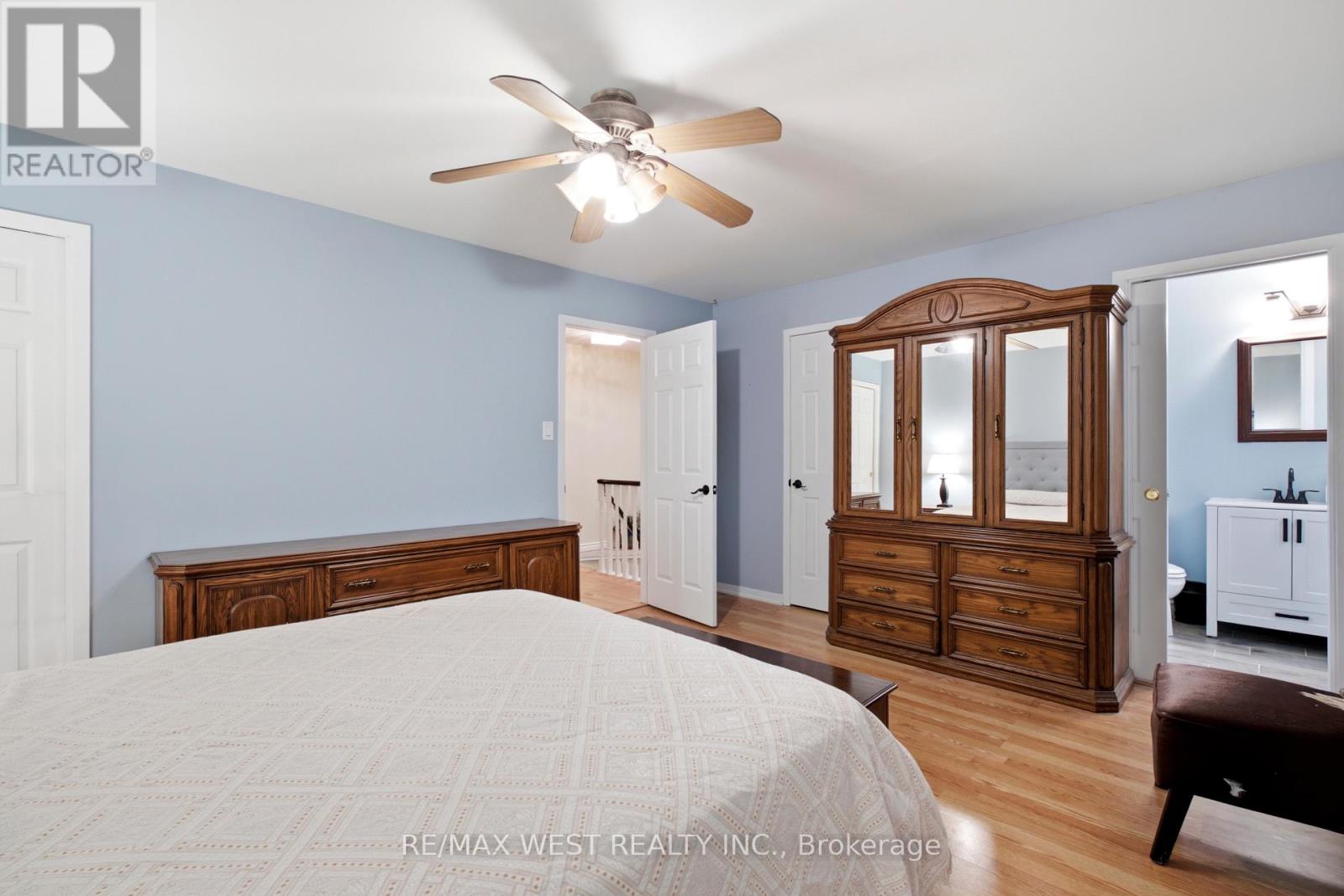 466 BRITANNIA AVENUE - 15