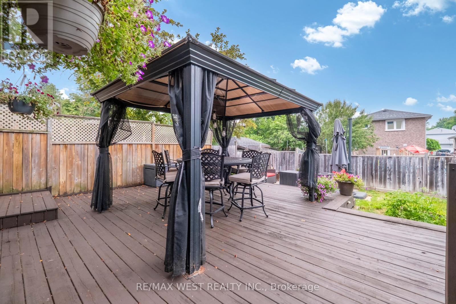 466 BRITANNIA AVENUE - 30