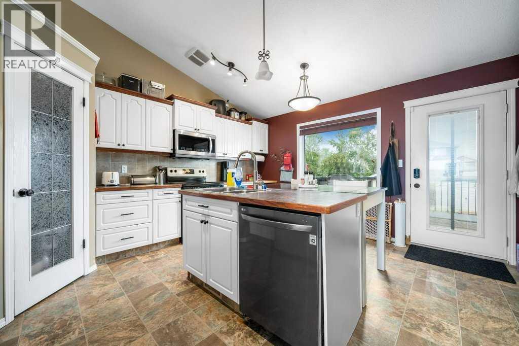 190 Ranchlands Boulevard NE - 8