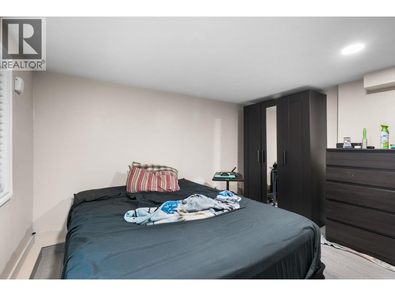 1315 PITT RIVER ROAD, Port Coquitlam