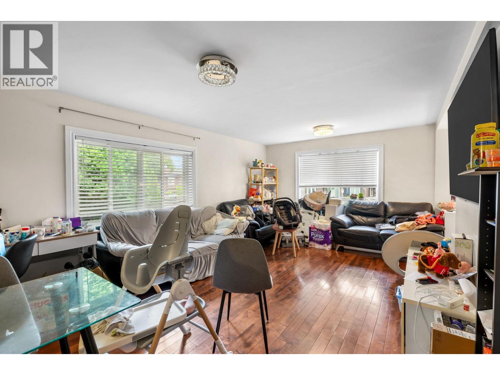 1315 PITT RIVER ROAD, Port Coquitlam