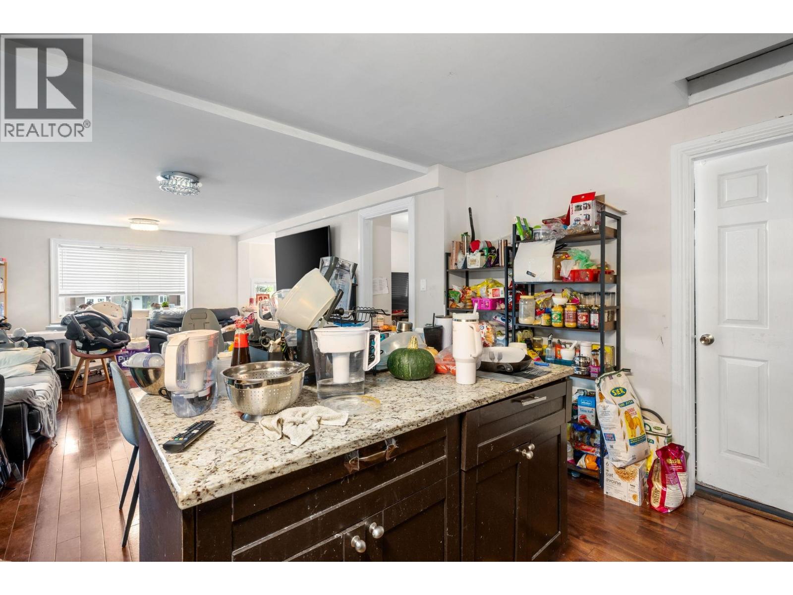 1315 PITT RIVER ROAD, Port Coquitlam