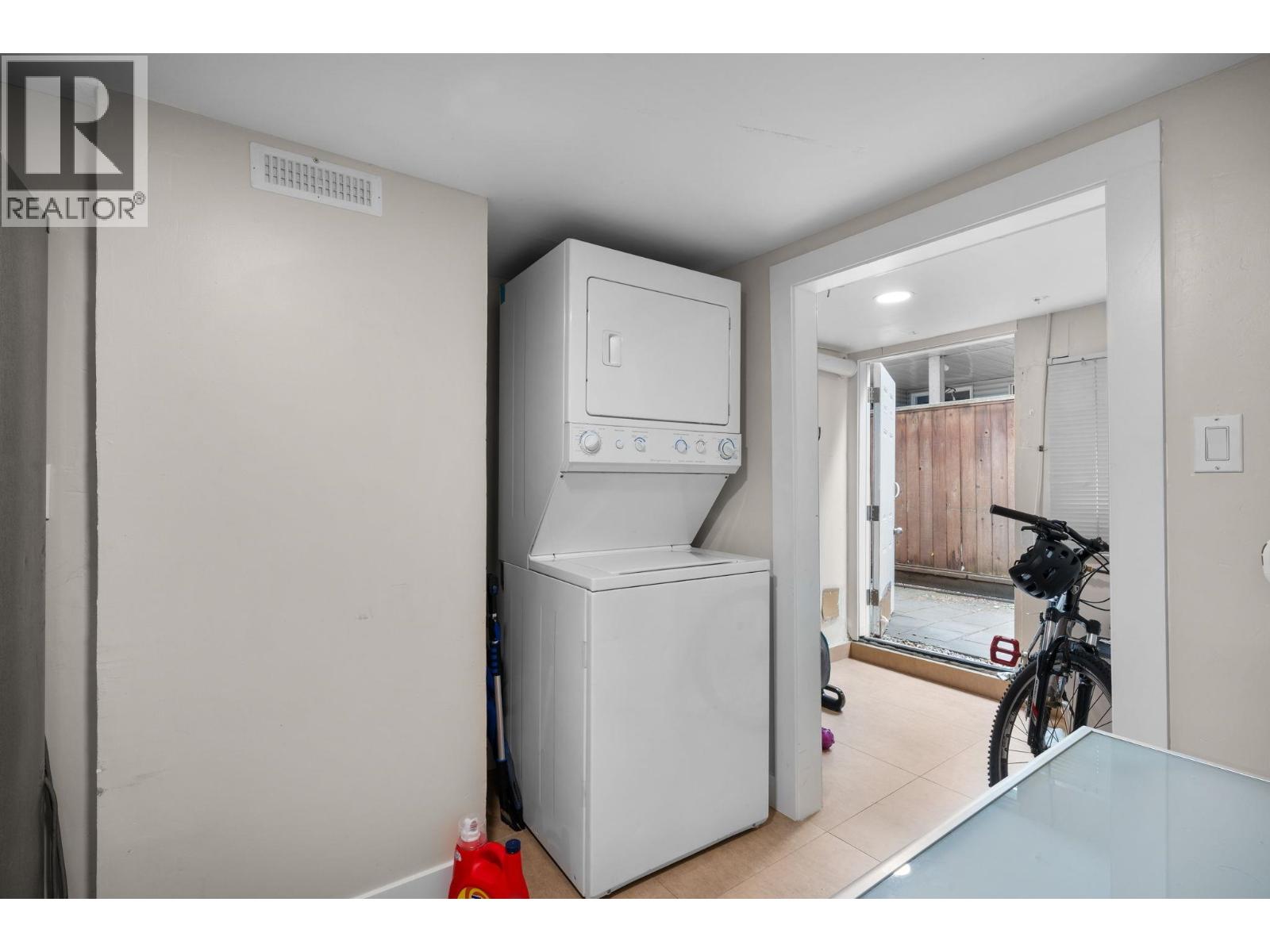 1315 PITT RIVER ROAD, Port Coquitlam