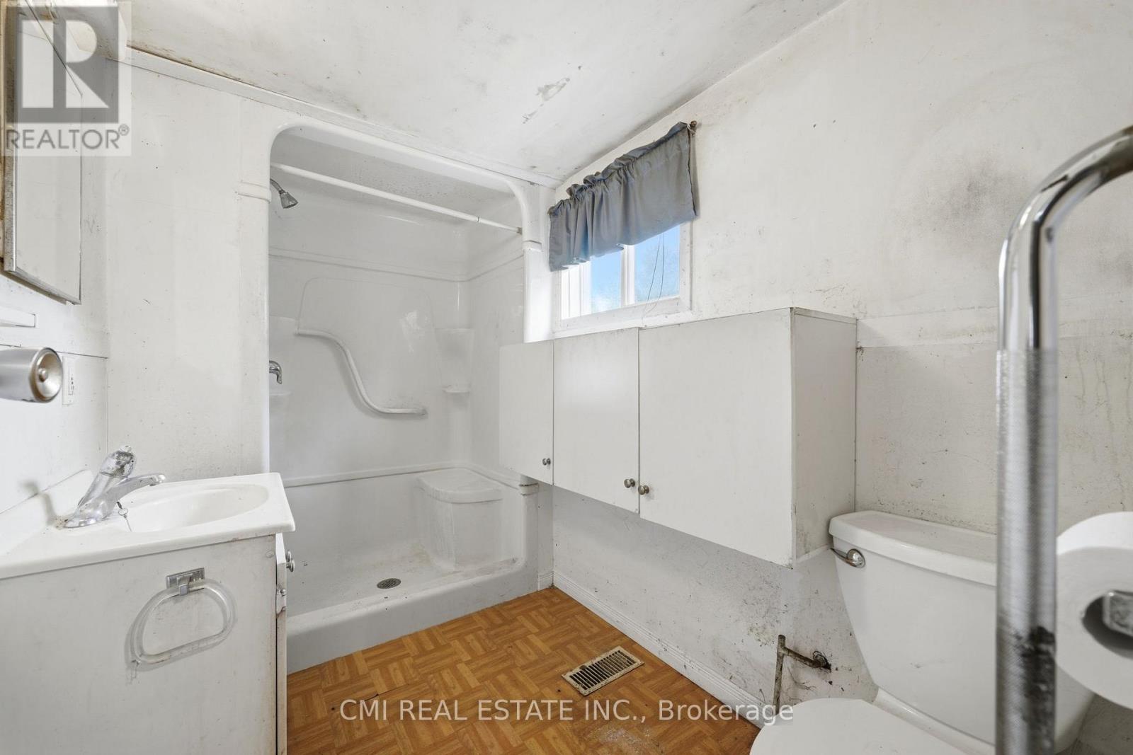 117 FOX STREET - 28