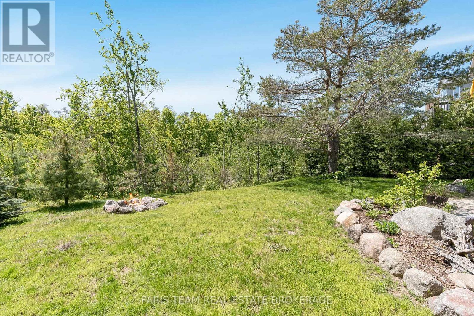 16 LANDSCAPE DRIVE - 41