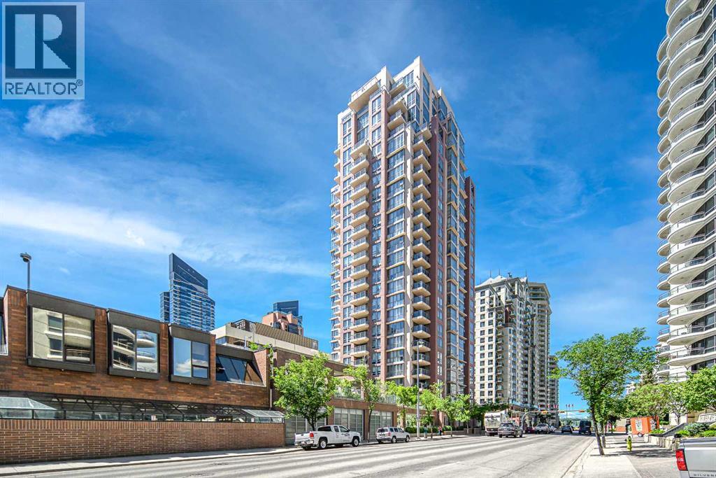 #1305 650 10 Street SW - 1