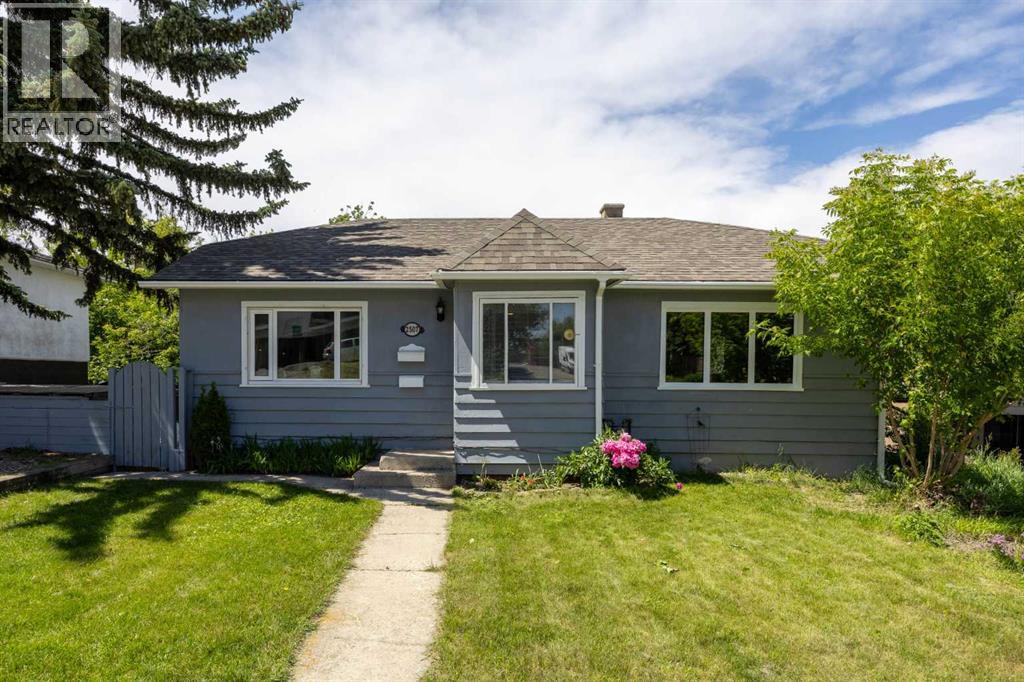 2507 15A Street SW - 1