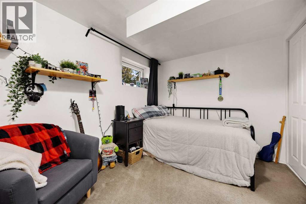 2507 15A Street SW - 23