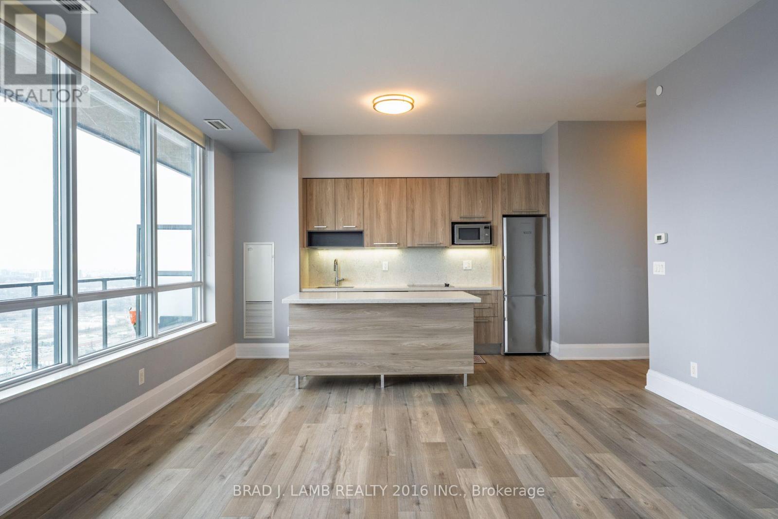 ##4303 36 PARK LAWN ROAD - Image 11