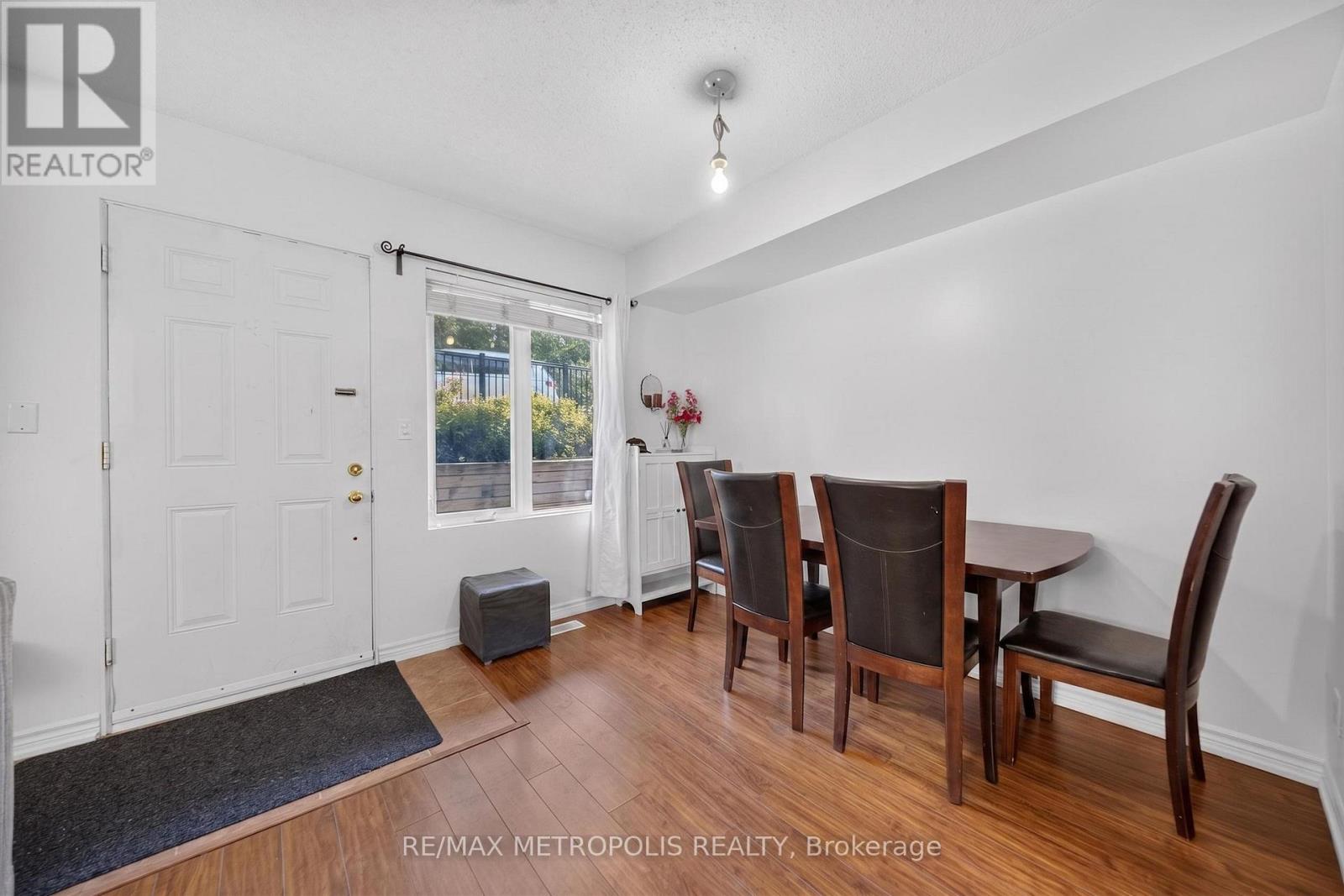 #1003 3035 FINCH AVENUE W - 15