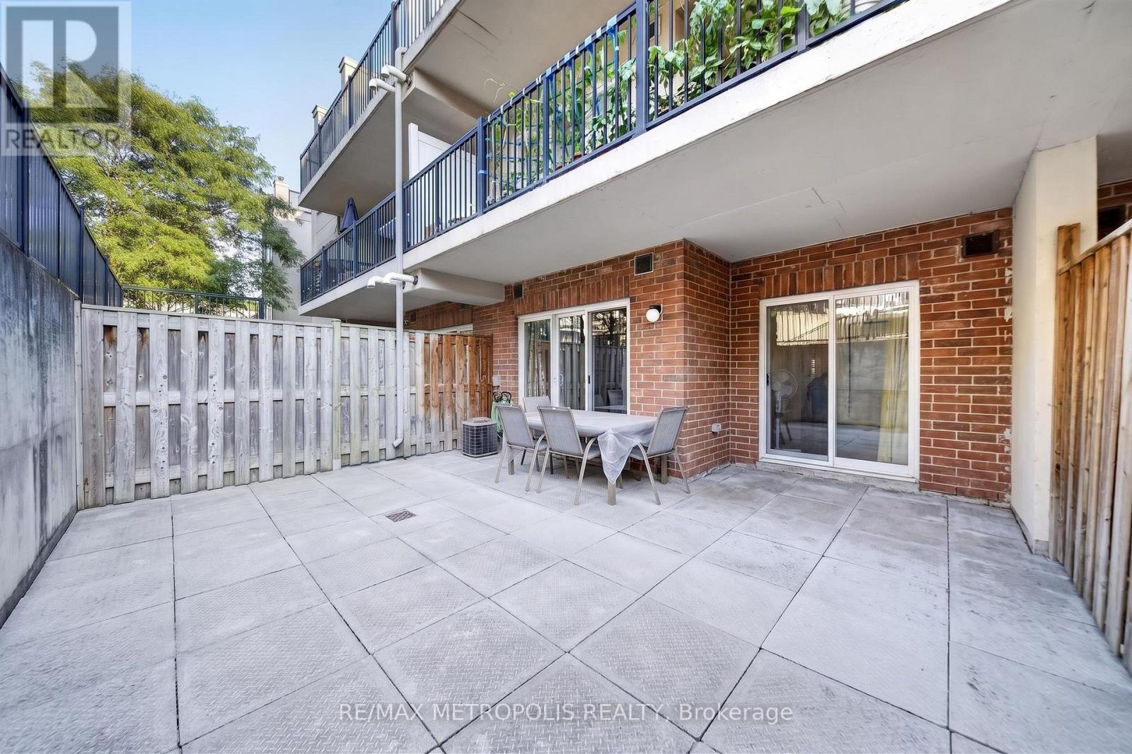 #1003 3035 FINCH AVENUE W - 32