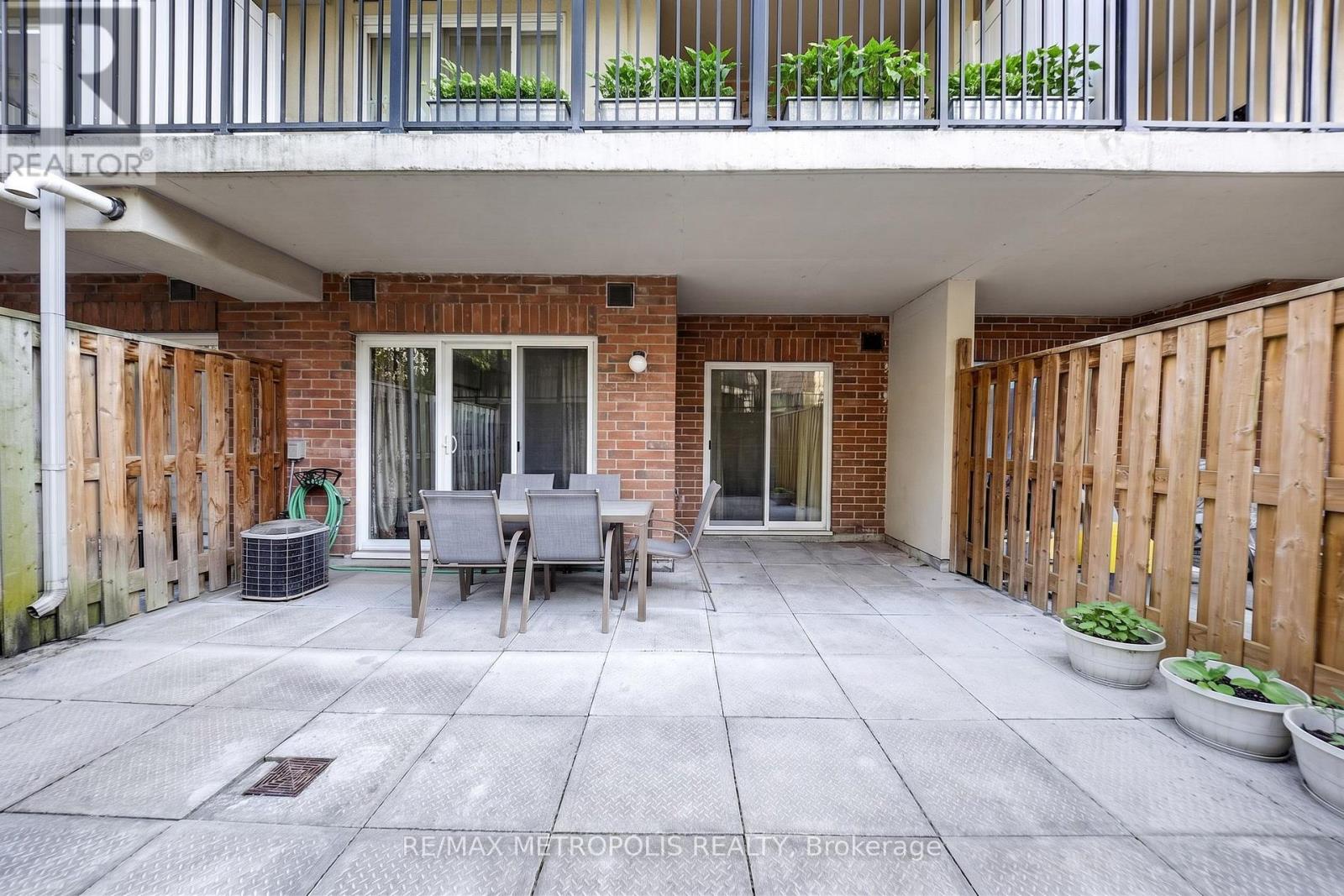 #1003 3035 FINCH AVENUE W - 33