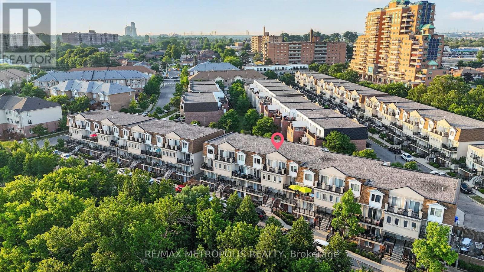#1003 3035 FINCH AVENUE W - 35