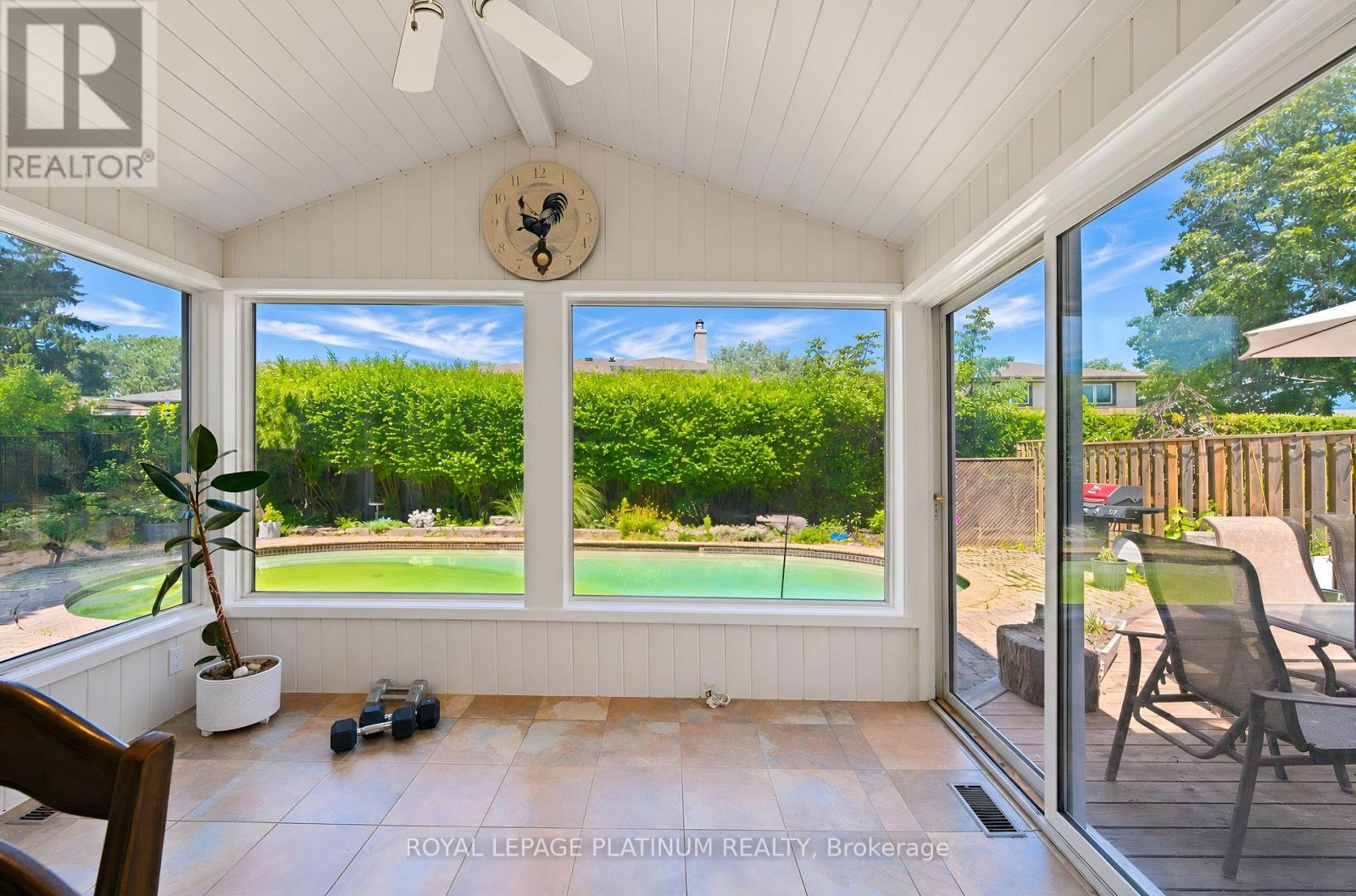 47 PARKVIEW PLACE - 15
