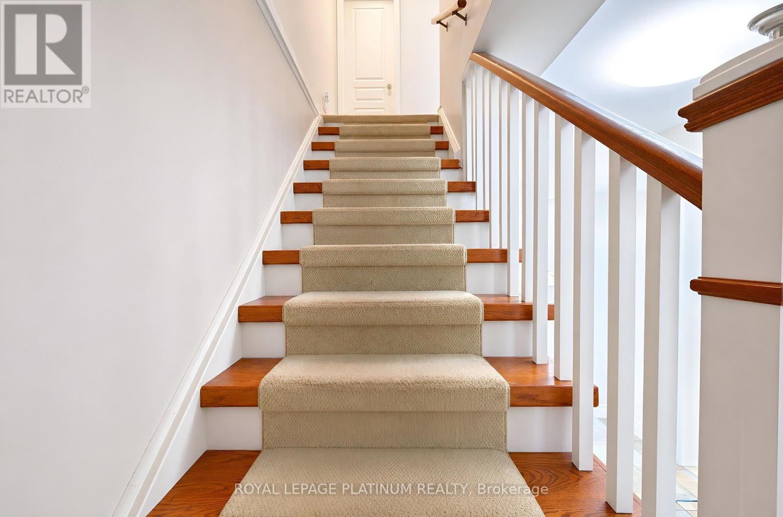 47 PARKVIEW PLACE - 26