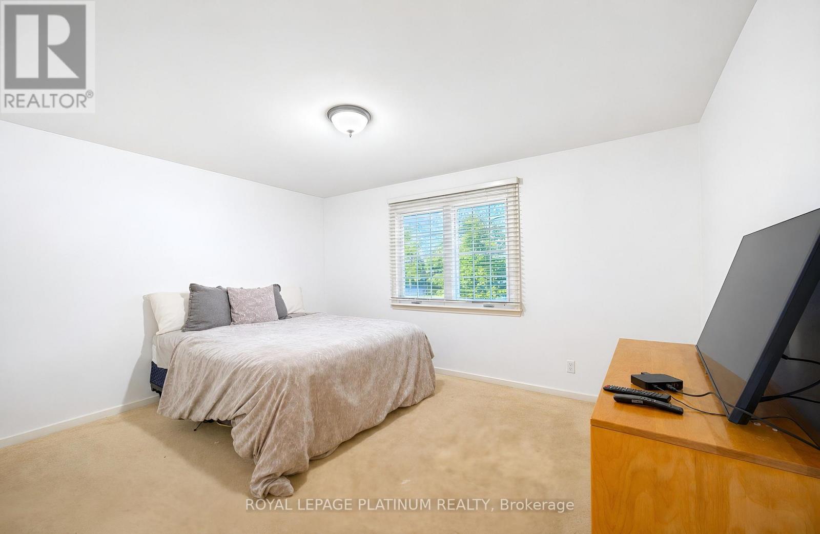 47 PARKVIEW PLACE - 30
