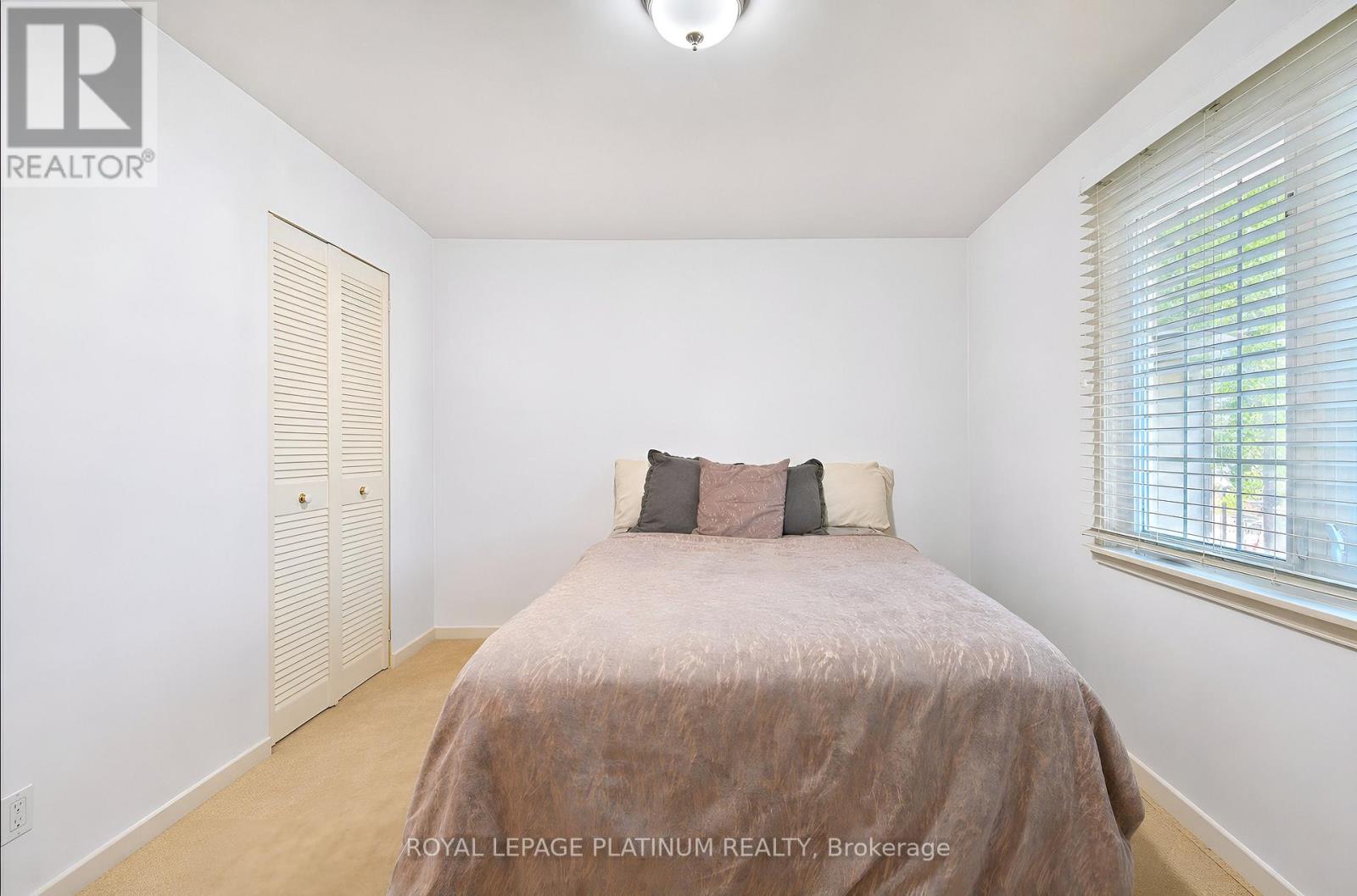 47 PARKVIEW PLACE - 32