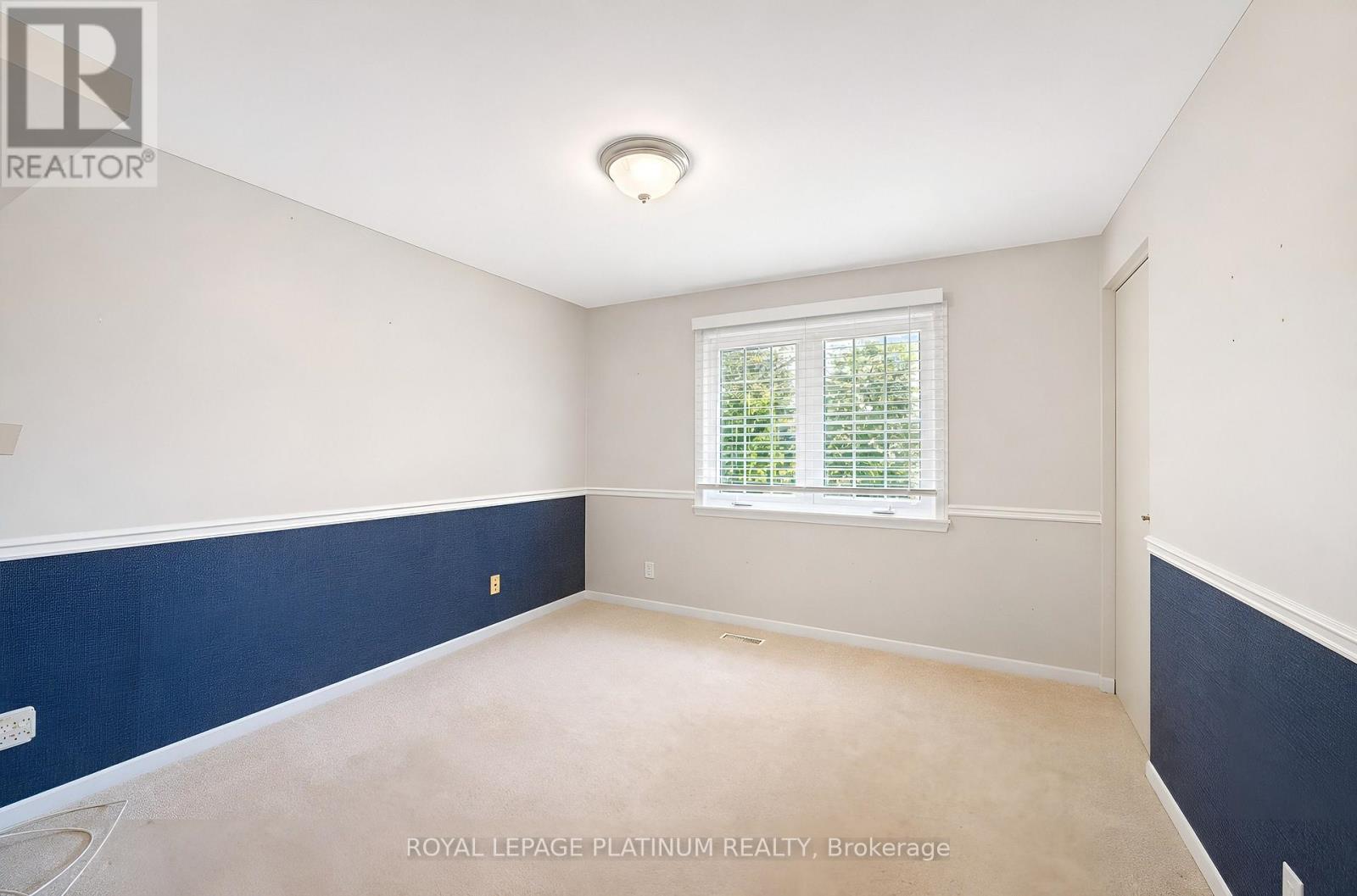 47 PARKVIEW PLACE - 34
