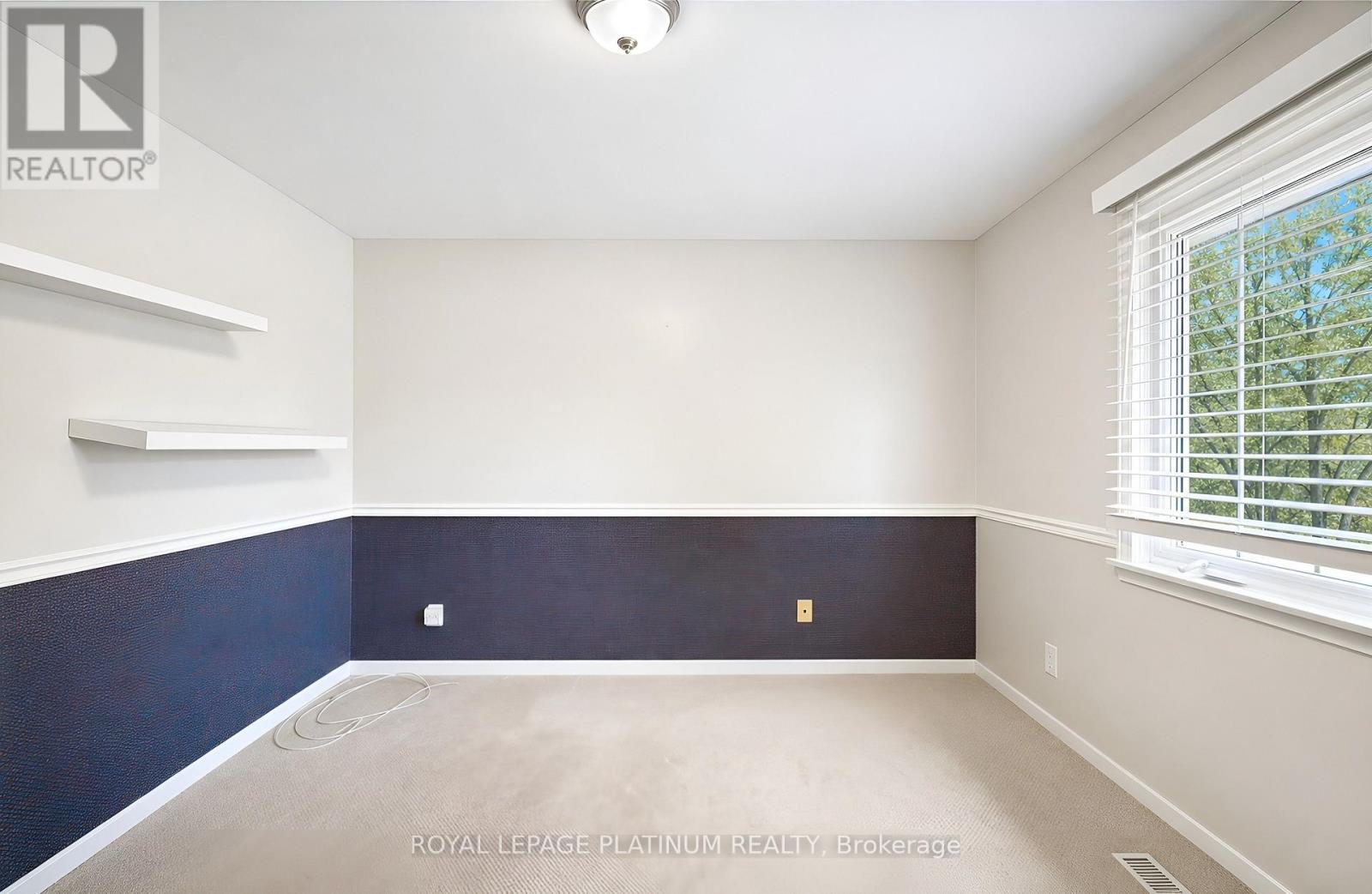 47 PARKVIEW PLACE - 35