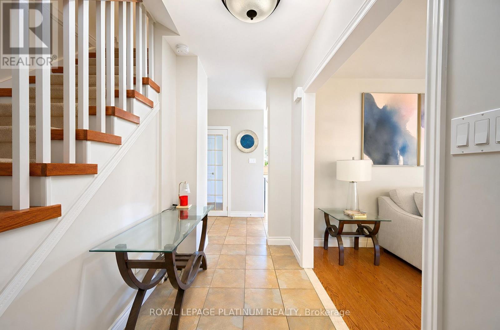 47 PARKVIEW PLACE - 6