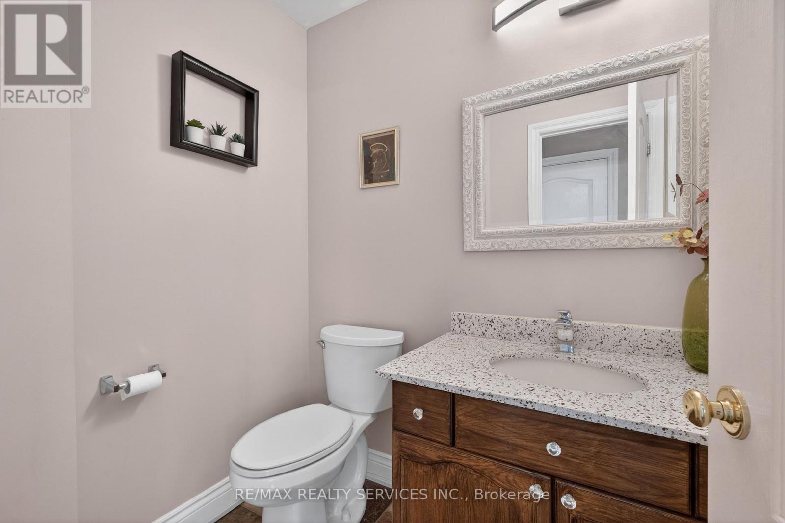 70 HUNTER ROAD - 25