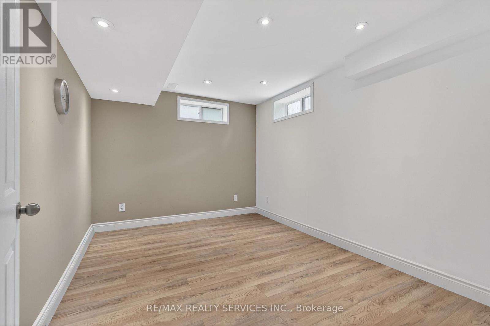 70 HUNTER ROAD - 30