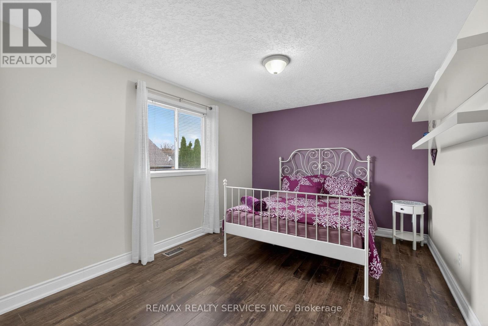 70 HUNTER ROAD - 34