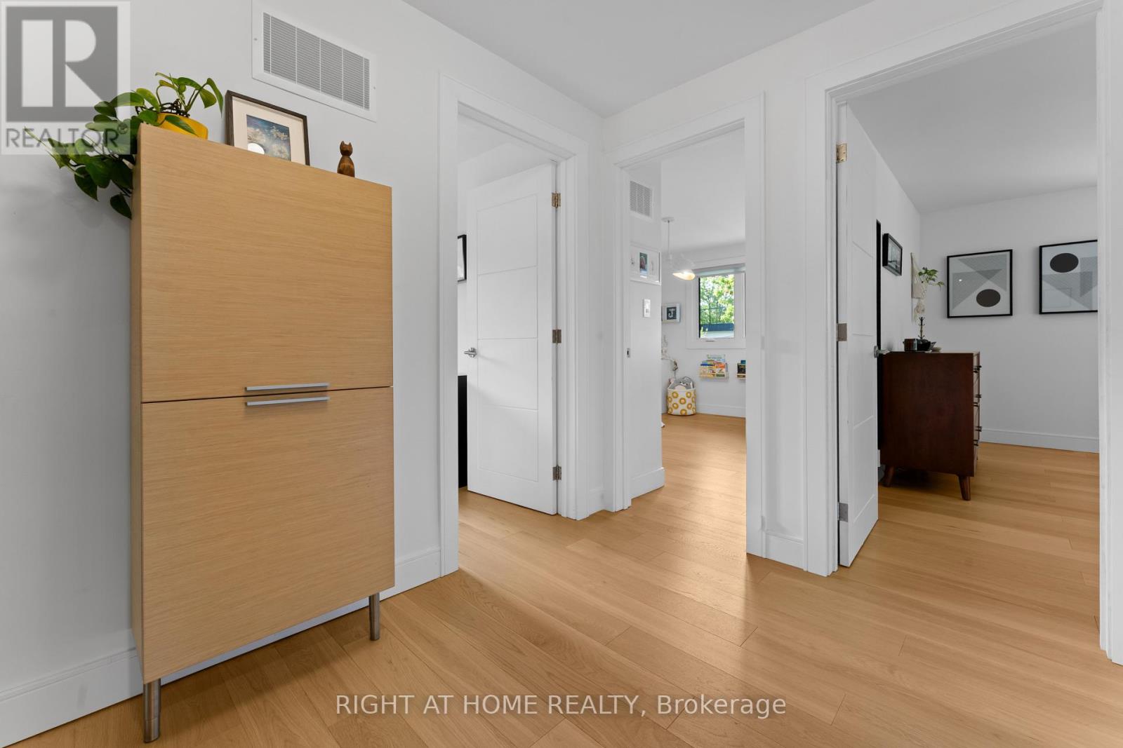 10 WINGROVE HILL - 29