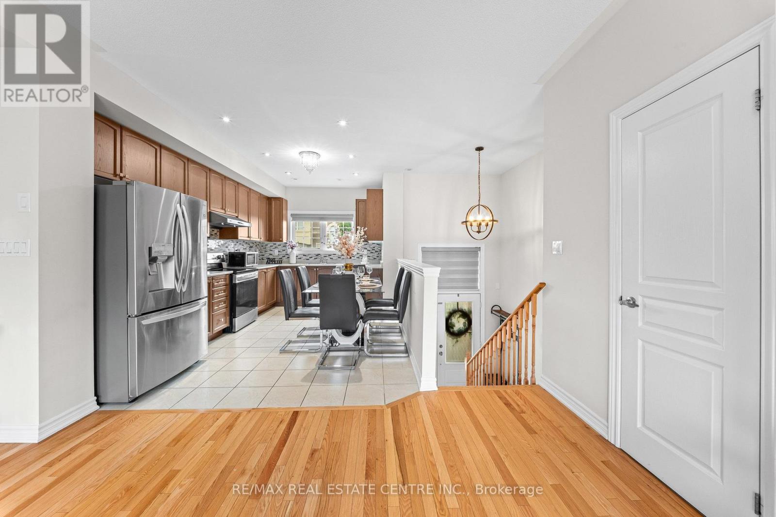 34 ASPEN HILLS ROAD - Image 10