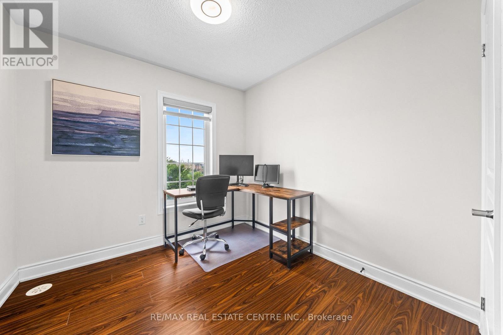 34 ASPEN HILLS ROAD - Image 23