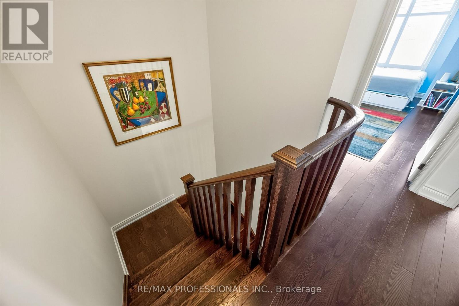 122 THOMAS FISHER DRIVE - 18