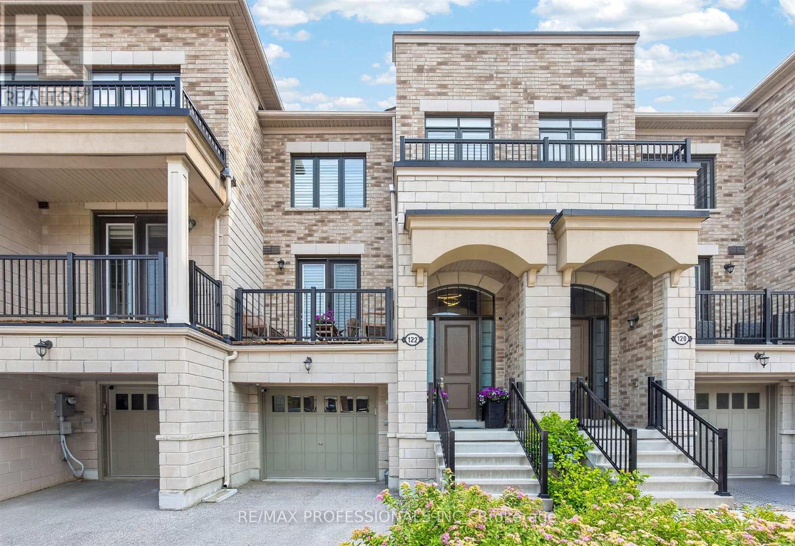 122 THOMAS FISHER DRIVE - 4