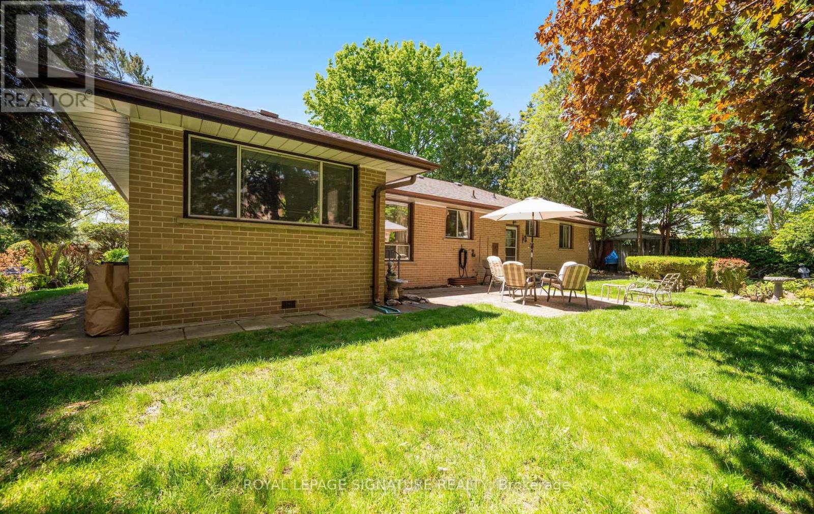 2585 JARVIS STREET - 25