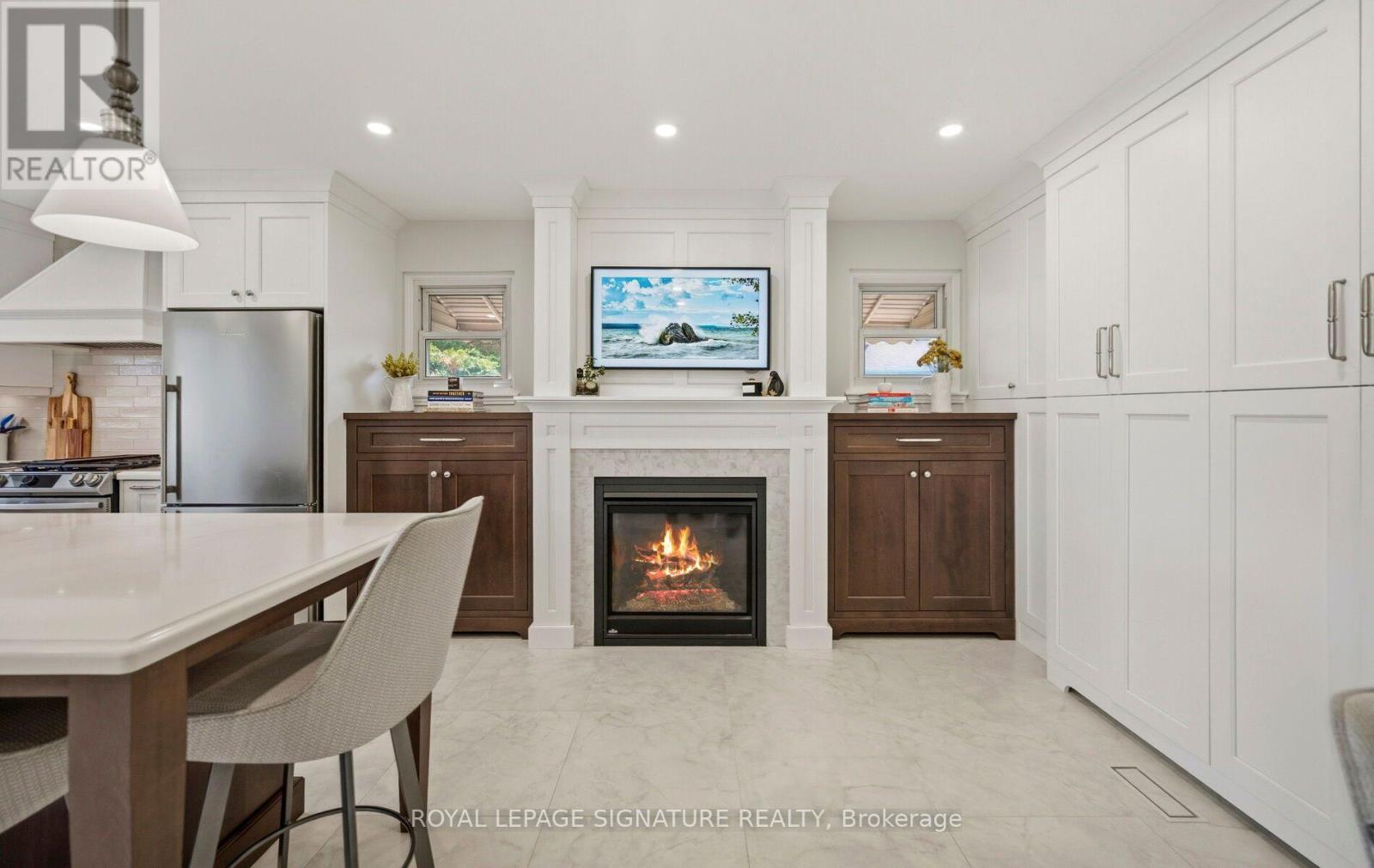1892 BEECHKNOLL AVENUE - 15