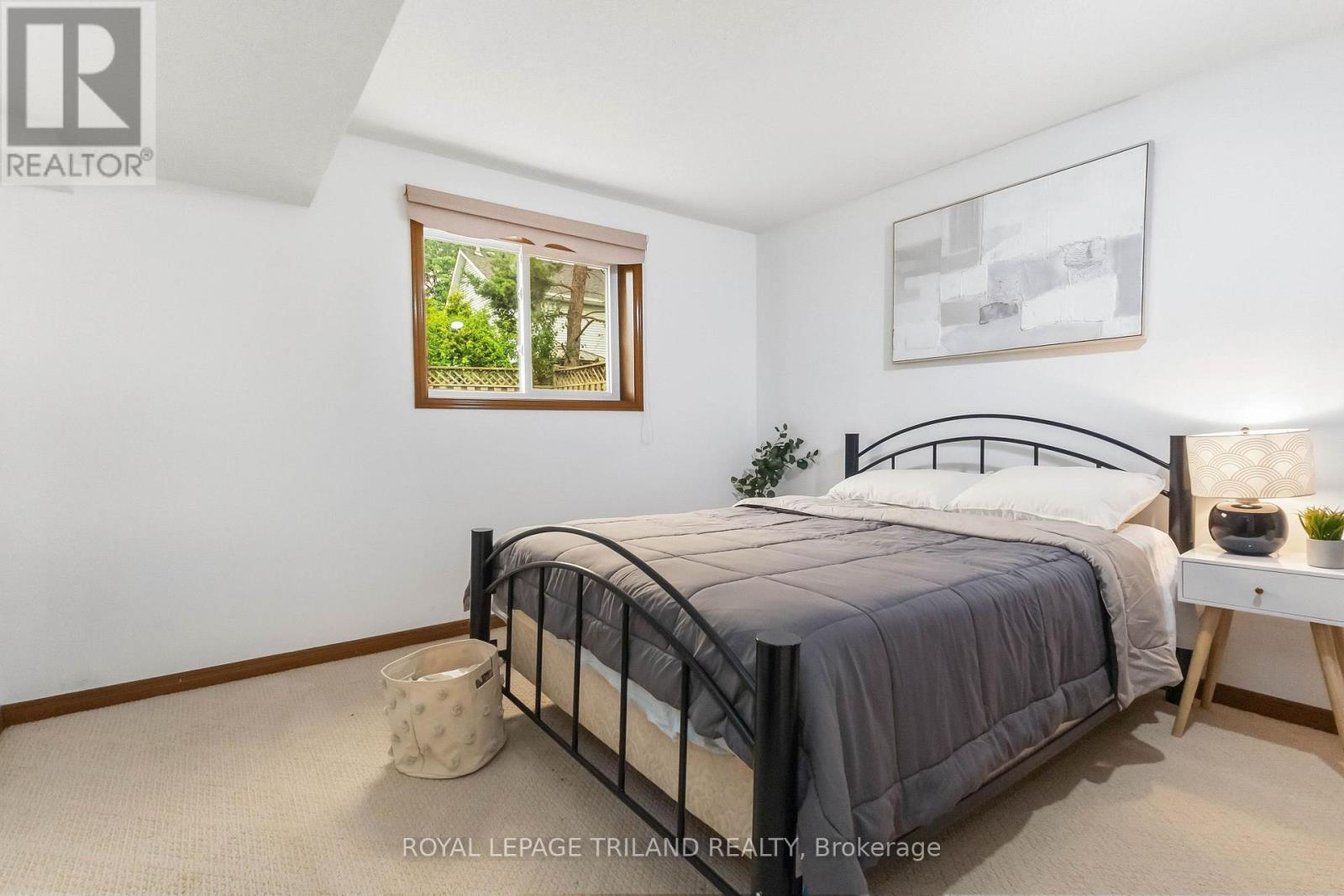 954 CHIPPEWA DRIVE - 26