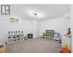 106 Fitzwilliam Boulevard, London North, ON N6H5H4 Photo 29