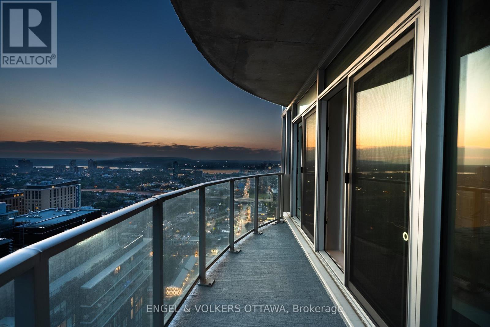Condos for Sale in Ottawa – 3602 – 805 CARLING AVENUE, Ottawa – By Peter Sagos - Image 9