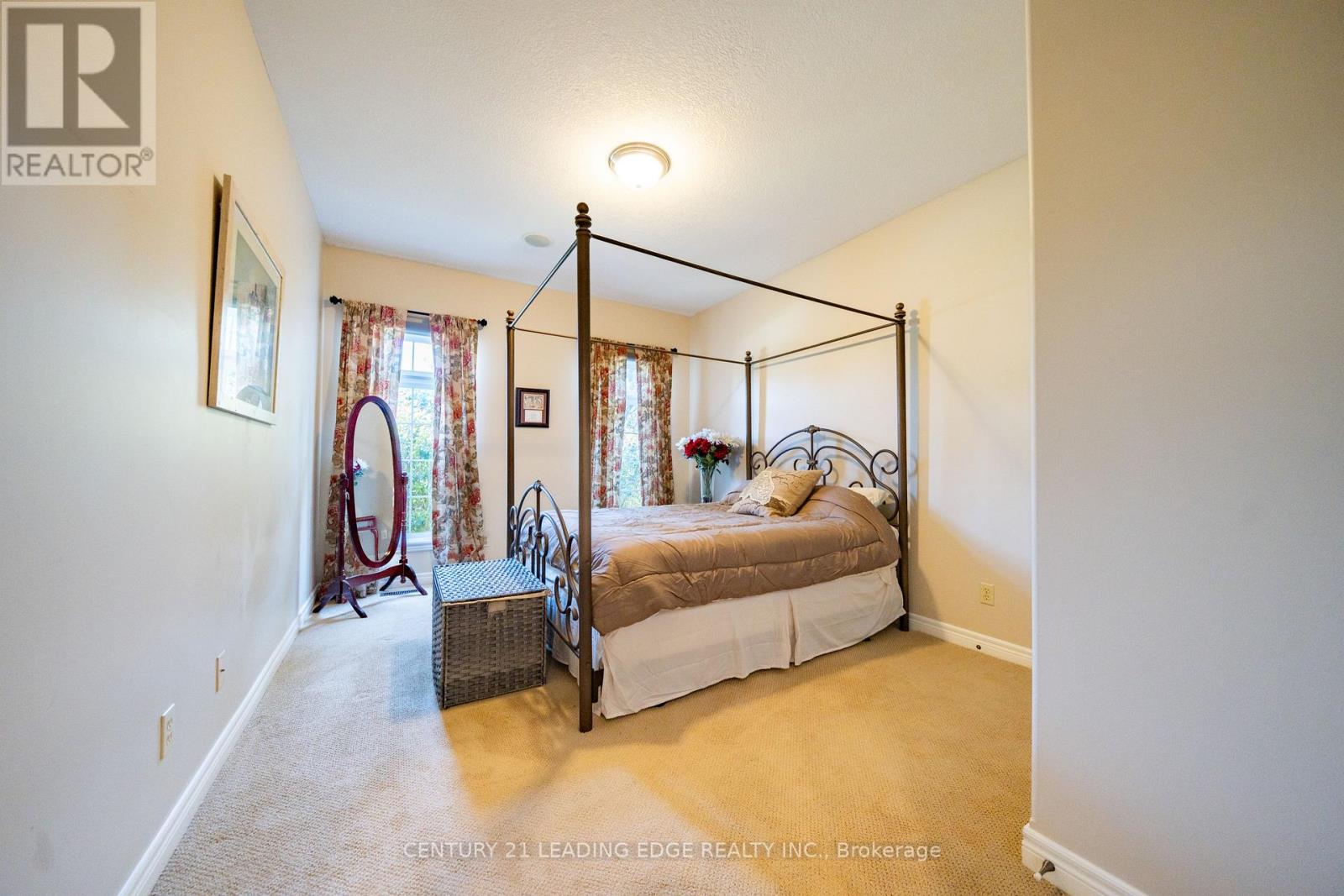 27 KARENDALE CRESCENT - Image 23