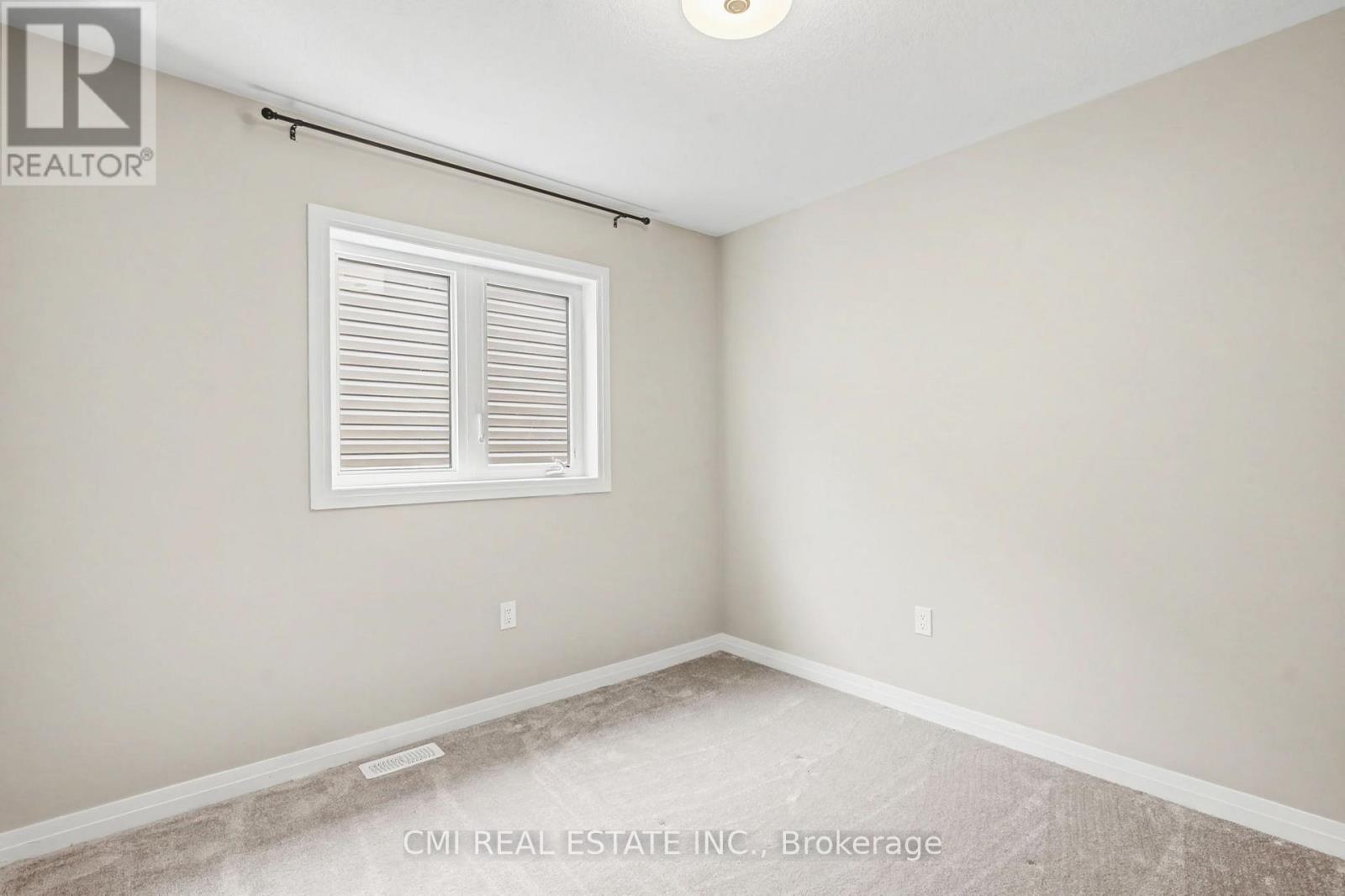94 HITCHMAN STREET - 23