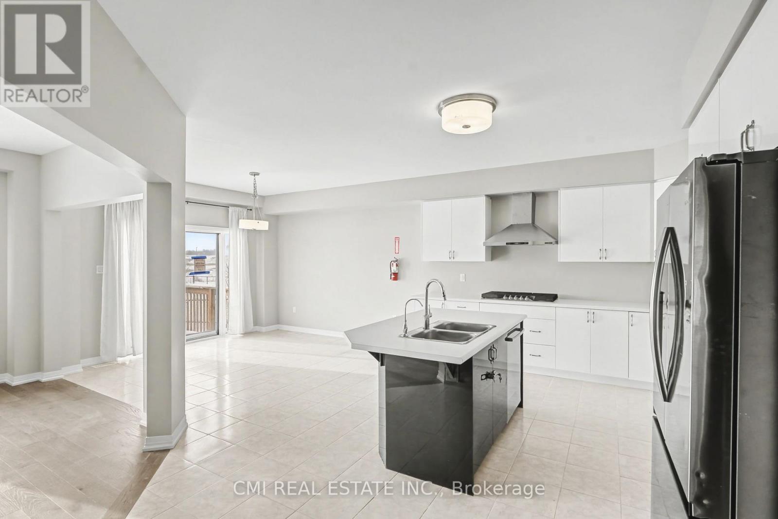 94 HITCHMAN STREET - 46