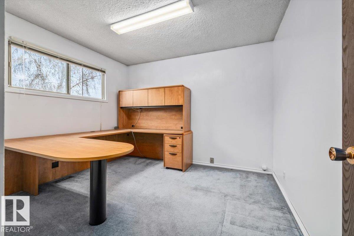 11428 79 AV NW - 19