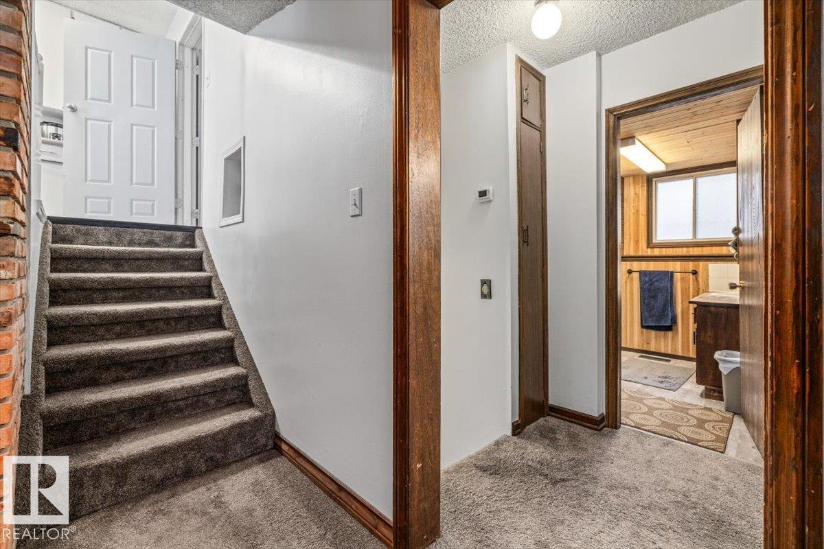 11428 79 AV NW - 26