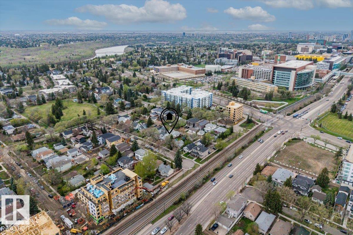 11428 79 AV NW - 47