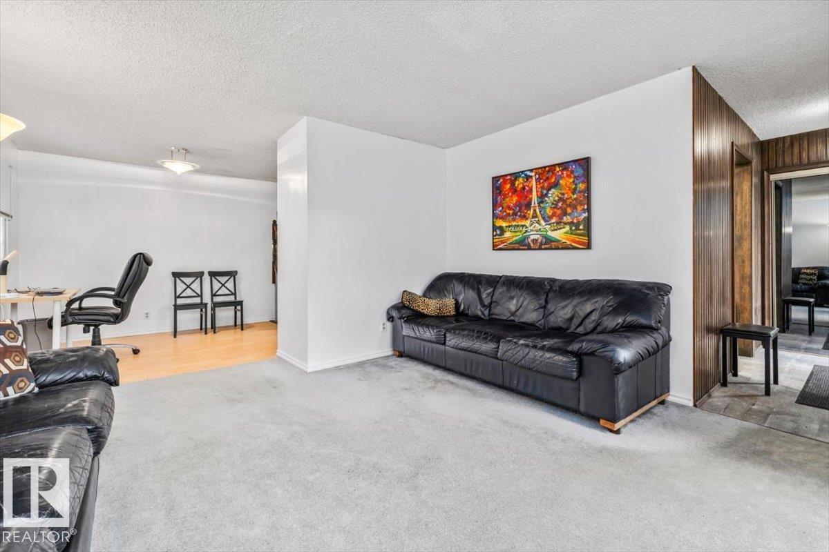 11428 79 AV NW - Image 13