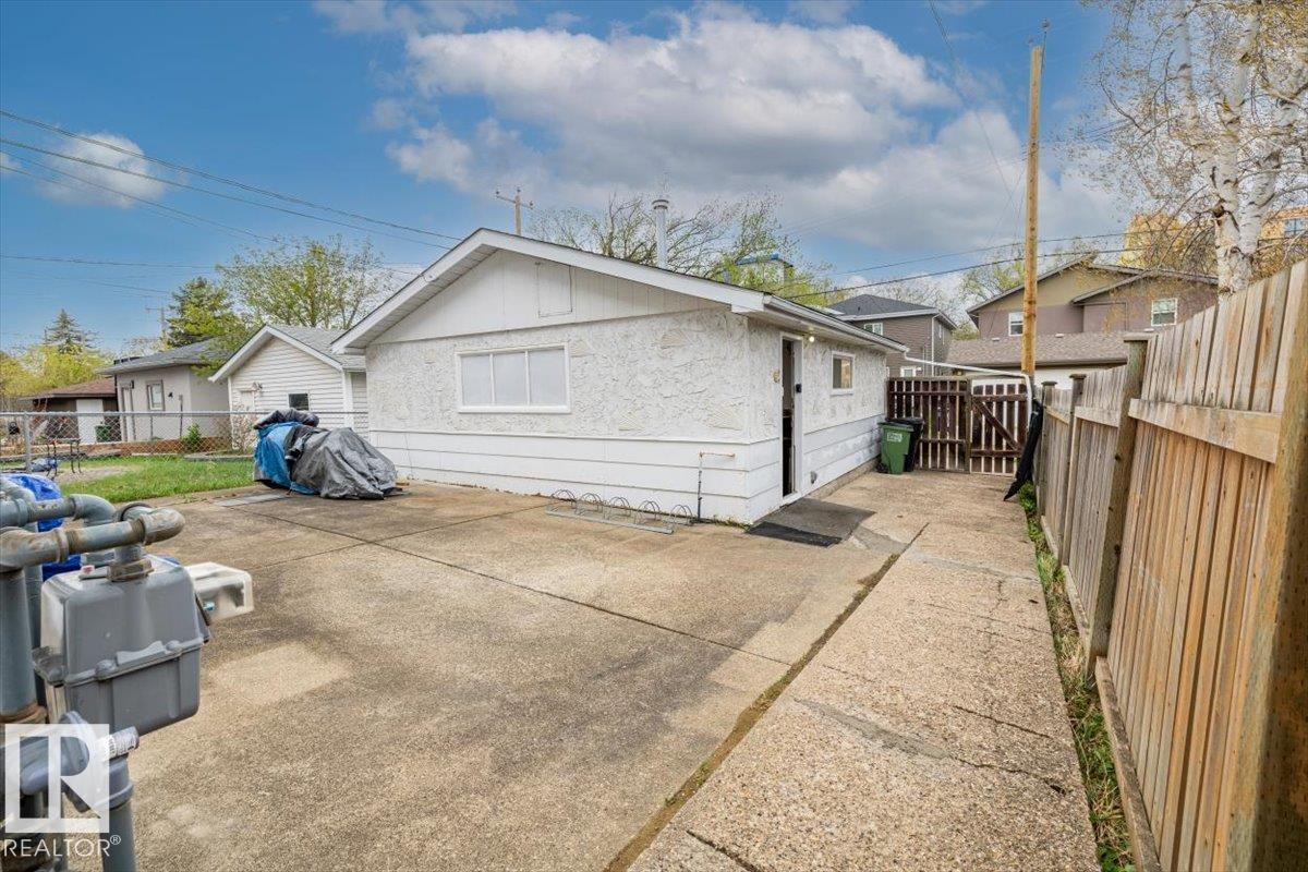 11428 79 AV NW - Image 39