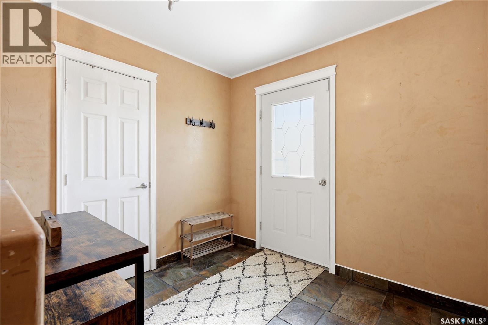 308 3rd STREET W - 19